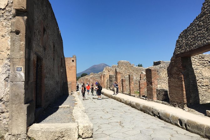 Pompeii private guided tour and Amalfi coast - The Sum Up