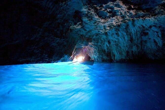 Capri, Blue Grotto & Positano Full Day Private Tour from Naples - Transitioning to Positano