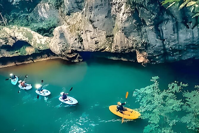 Longest Cave kayaking with Crystal cave swimming combo in Belize - Key Points