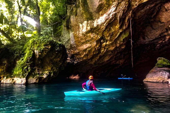 Longest Cave kayaking with Crystal cave swimming combo in Belize - Who Will Love This Tour?