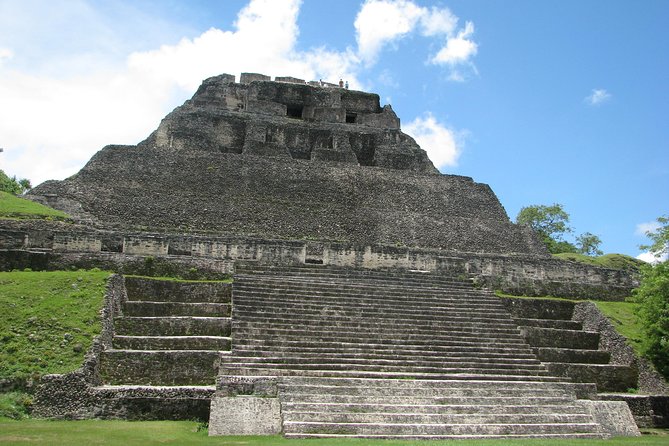 Xunantunich & Cave Tubing Day Trip from San Ignacio - Detailed Breakdown of the Itinerary