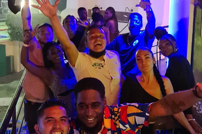 Cabo Bar Crawl - The BEST Bar and Clubs in Cabo - Experience Cabo’s Nightlife with the Best Bar and Club Crawl