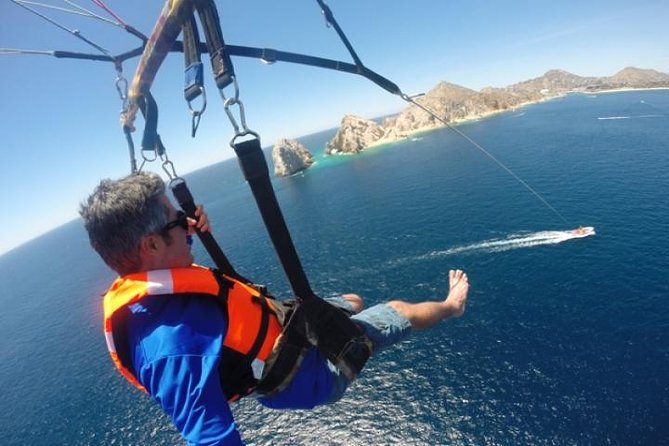 Single, or Double PARASAILING in Cabo with Views of The Arch - Key Points
