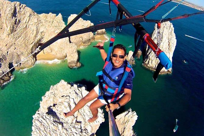 Outdoor Adventure: Parasailing in Los Cabos - Key Points