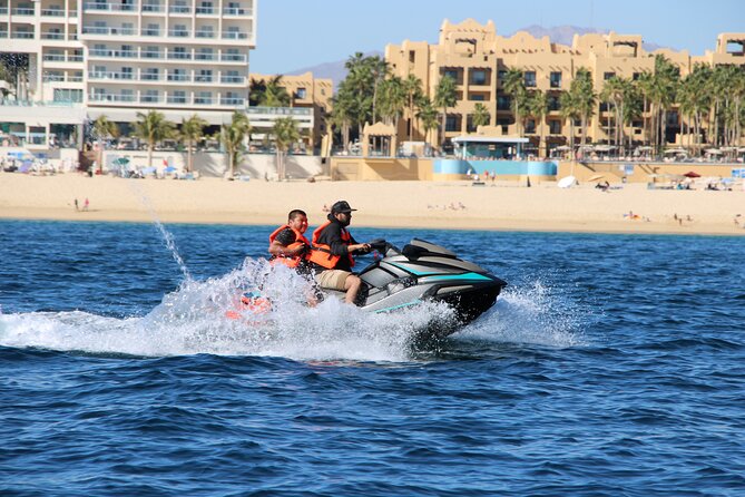 Los Cabos Jetski Experience 30 Minutes With Hotel pickup - Who Should Consider This Tour?