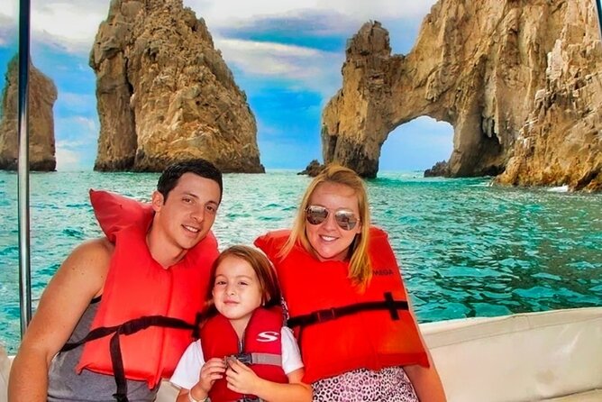 Glass Bottom Boat Sightseeing Tour in Cabo San Lucas - Analyzing the Value