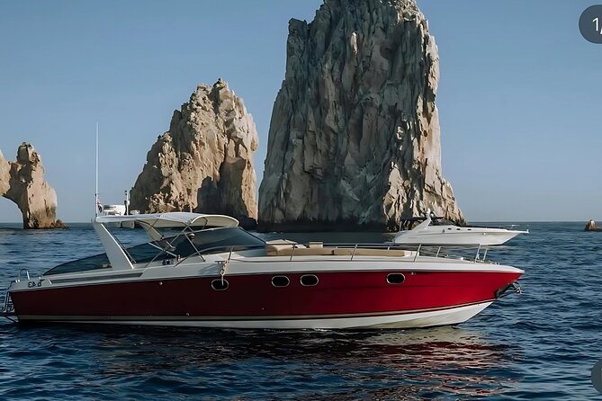 Cabo San Lucas Luxury Yacht to El Arco with Snorkeling Stop - The Full Experience: Navigating the Cabo Coastline in Style