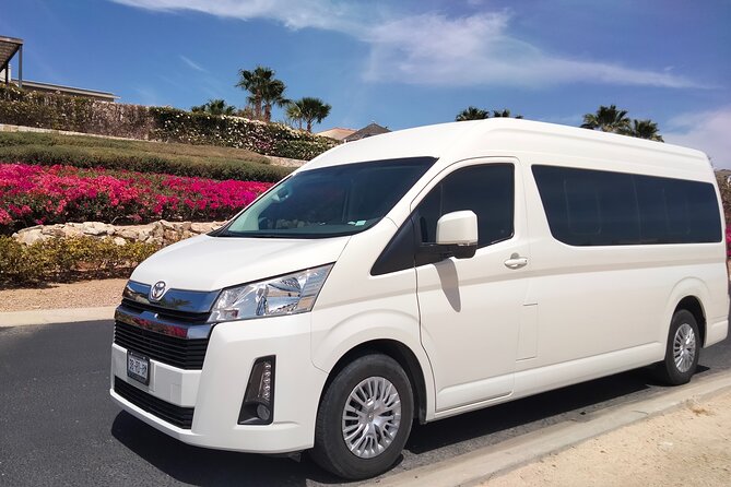One Way Private Transfer Los Cabos Airport to Cabo San Lucas. - Key Points