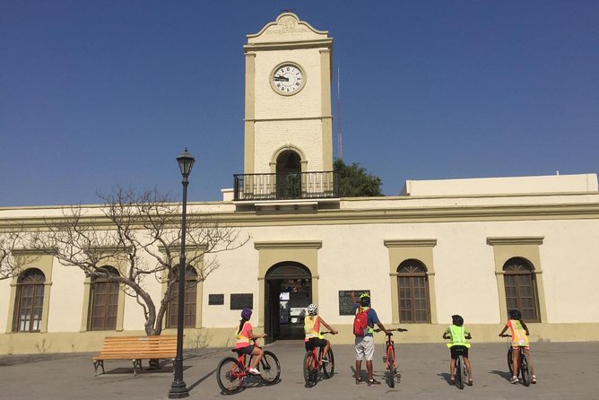 Following the bike lane, discover the main attractions of San José del Cabo - The practical details