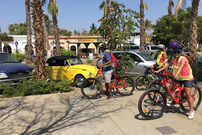 Following the bike lane, discover the main attractions of San José del Cabo - A detailed look at what to expect from this San José del Cabo bike tour