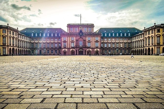 Discover Mannheims most Photogenic Spots with a Local - FAQ
