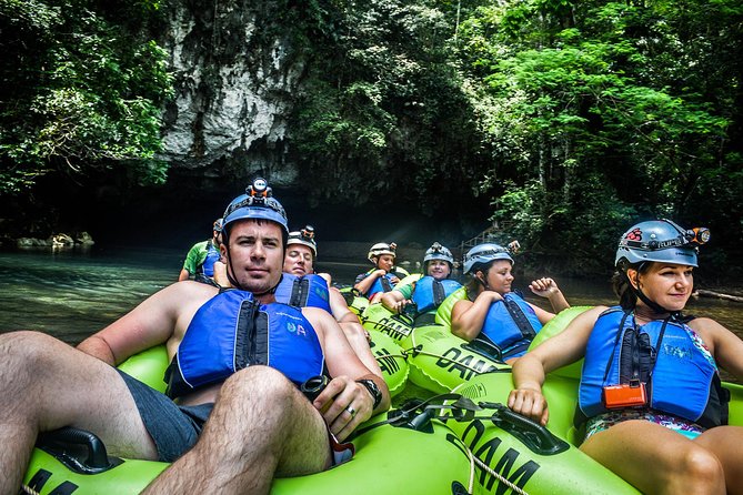 Xunantunich, Cave Tubing and Zipline tour from Belize City - FAQ