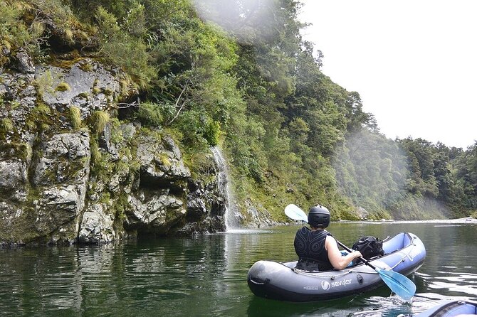 The Hobbit Barrel Run Rafting Tour on the Pelorus River - FAQs