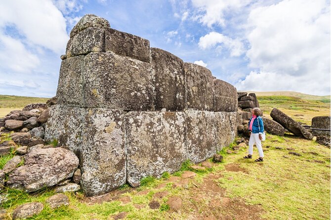 Half Day Private Tour: Rano Kau and Orongo the City of Kings - Vinapu: The Inca Connection