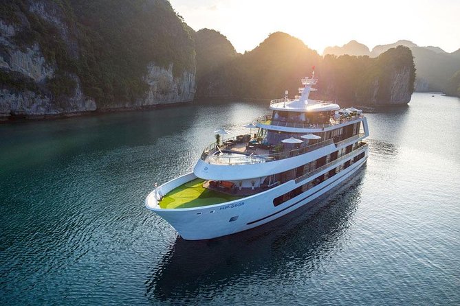 Stellar of the Sea - Greatest Cruise Into Halong Bay 2 Days 1 Night Tour - Detailed Itinerary