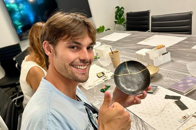 Tokyo: Discover the Art of Kintsugi in Ginza - A Warm Welcome in an Intimate Setting