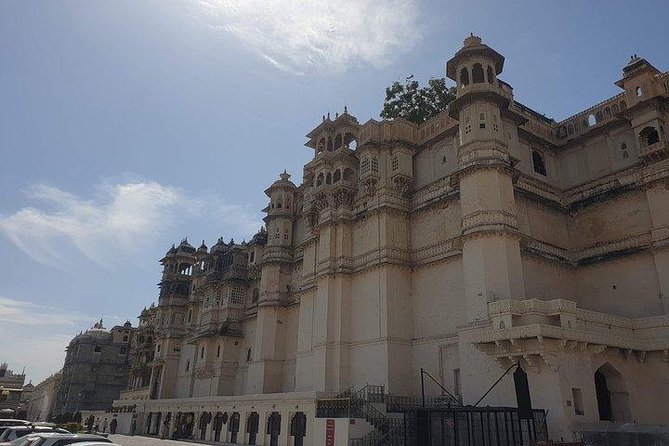 Udaipur: Full Day City Tour with Boat Ride at Lake Pichola - What to Expect and Practical Tips