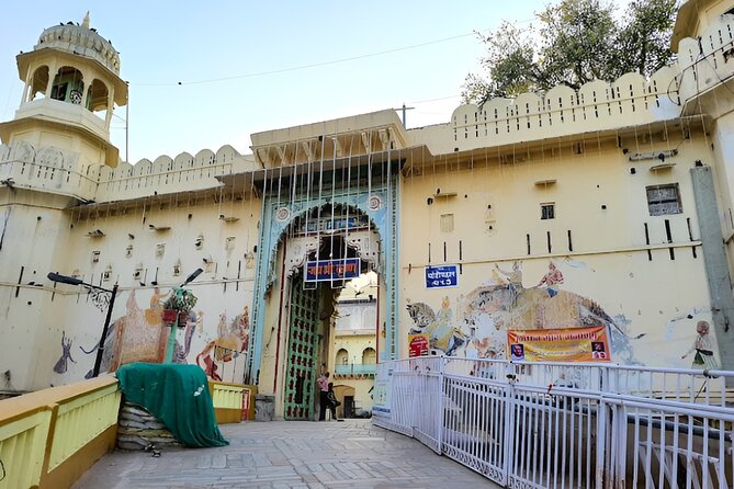 Udaipur to Nathdwara, Eklingji & Haldighati Private Day Tour - Key Points