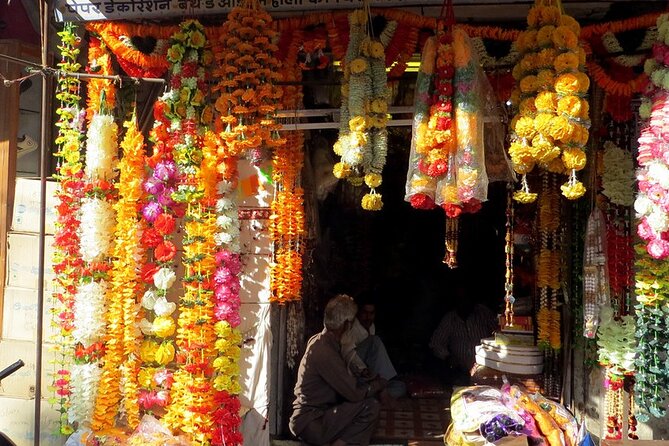 Private Udaipur Shopping Tour with Pickup & Drop-off - Why This Tour Works