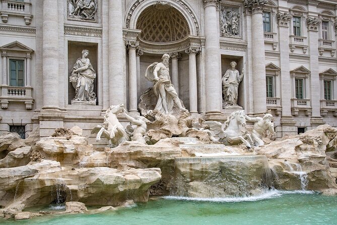 Pantheon, Trevi Fountain and Caravaggio tour with virtual guide - Key Points