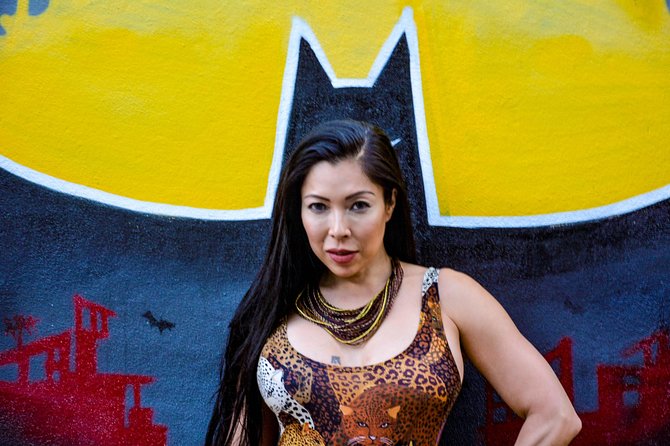 Photoshoot Batman's Alley including 100 Photos - A Detailed Look at the Batman’s Alley Photoshoot