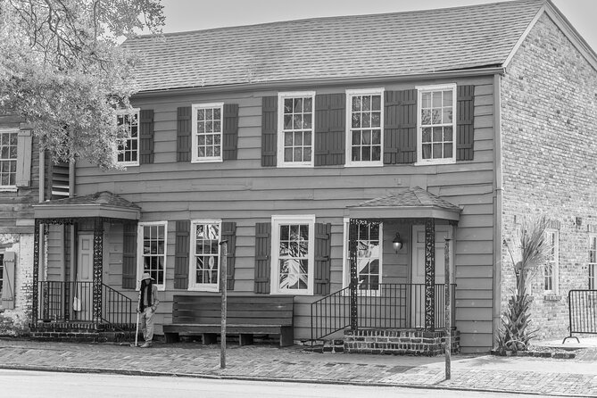 Savannah Photography Tour led by a Local Photographer - Key Points