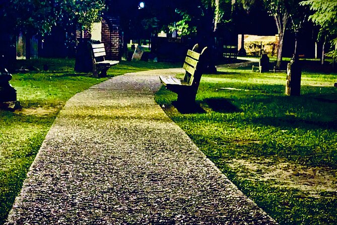 Interactive Paranormal Ghost Walking Tour in Savannah Georgia - A Deep Dive Into the Savannah Haunted Night