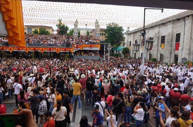 Cebu City Sinulog Festival Street Party 2026 - Lunch and Rest at Ayala Center Cebu