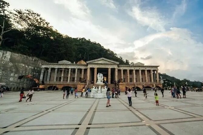 Half Day Cebu Uphill Tour to Cebu Tops, Sirao and Temple of Leah - An In-Depth Look at the Cebu Highlands Experience