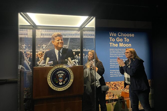 Houston NASA Space Center Ticket and Round-Trip Transportation - Frequently Asked Questions