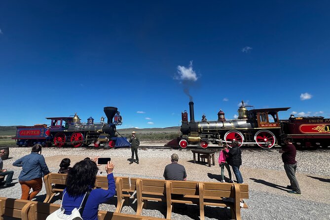 Private Tour in Spiral Jetty and Pink Lake - Exploring Utah’s Land and History with a Personal Touch