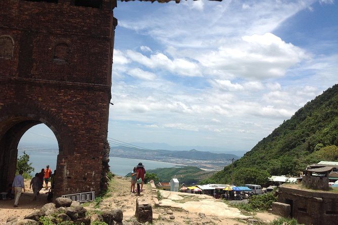 Hue to Da Nang by Private Car via Hai Van Pass, Son Tra Peninsula - FAQ