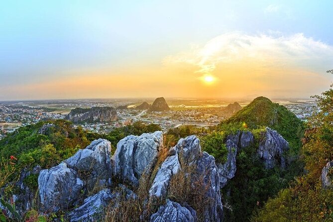 Hue to Hoi An via Hai Van Pass with English Guide & Scenic Stops - Practicalities & What to Expect