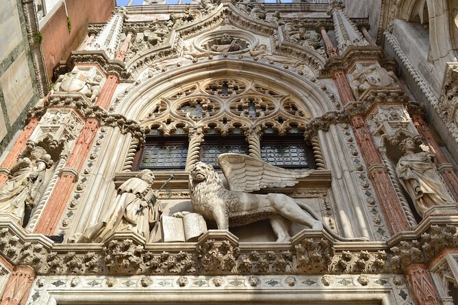 Doge's Palace Skip the Line Guided Tour in Venice - The Experience of Skip-the-Line Access