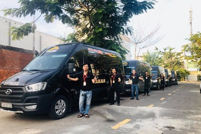 Hoi An - Hue: Daily Limousine Bus - Group Size & Social Dynamic