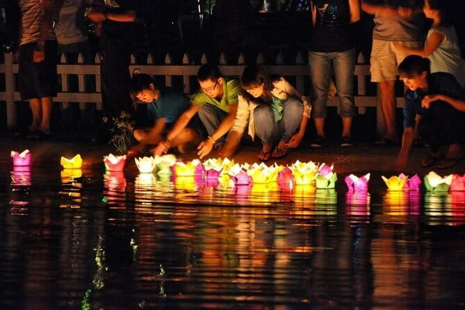 Hoi An Lantern Shop & Boat Photoshoot  Night Experience - The Sum Up
