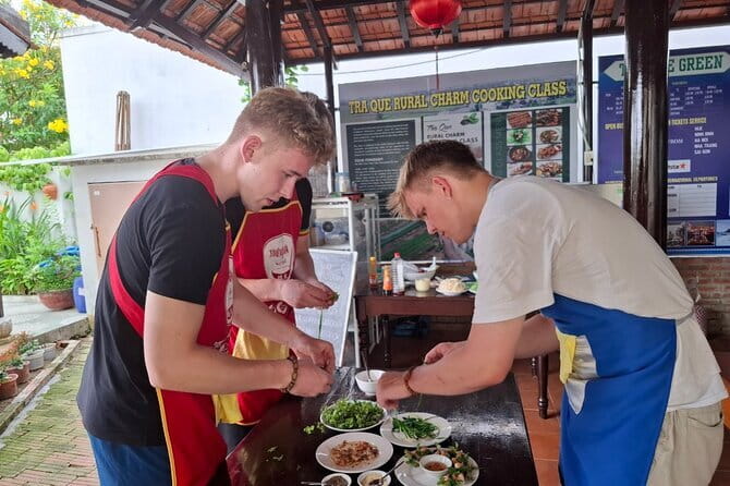 Experience Private Cooking Class in Vegetables Village Tra Que - Key Points