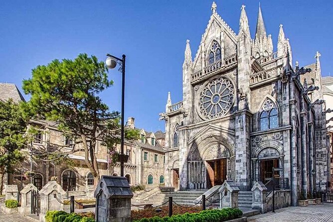 From Da Nang or Hoi An Ba Na Hills Golden Bridge Tour - Who Will Love This Tour?