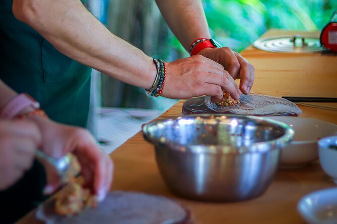 Cocolocal Farm Cooking Class with market tour and basket boat - FAQs