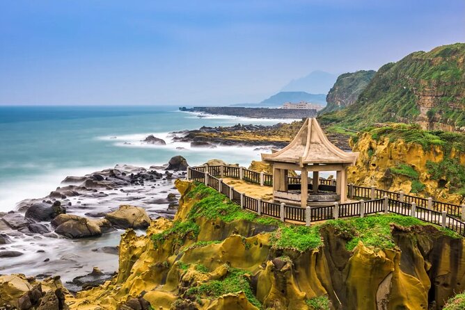 Northeast Coast Instagram Tour in New Taipei - Key Points