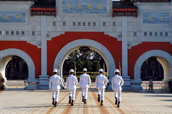 Full Day Private History Tour in Taipei City - Good To Know