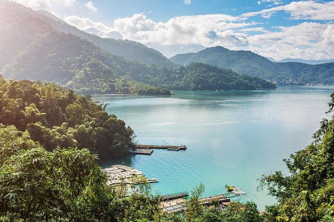 1-day Tour to Sun Moon Lake from Taipei by High Speed Rail - FAQ