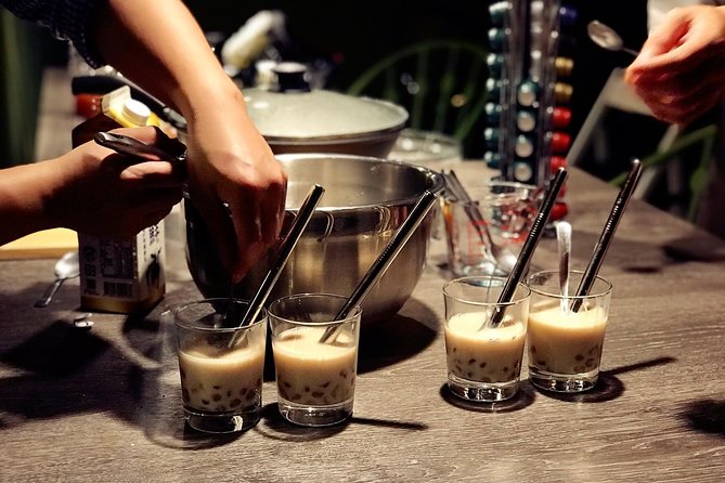 Taipei Food Tour and Colorful Bubble Tea Making - Key Points
