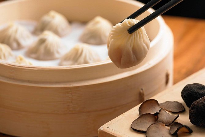Dinner at Din Tai Fung with Luxury Chinese Massage Treatment - A Closer Look at the Experience