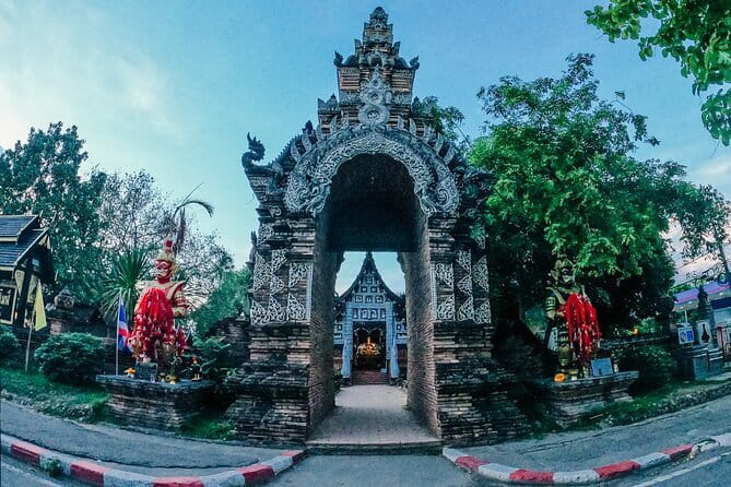 Guided Chiang Mai City Night Tour by EV Tram - Why This Tour Stands Out