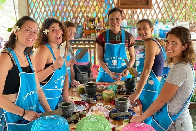 Half Day Chiang Mai Cooking Class and Market Taste Tour - Who Will Love This Experience?