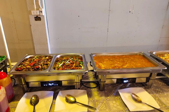 Chiang Rai Day Tour from Chiang Mai Red White and Blue Temples - Who Is This Tour Best For?