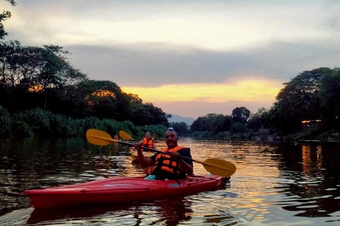 Chiang Mai: Kayak Under the Stars  6 km to the Heart of the City - The Reviews Speak for Themselves