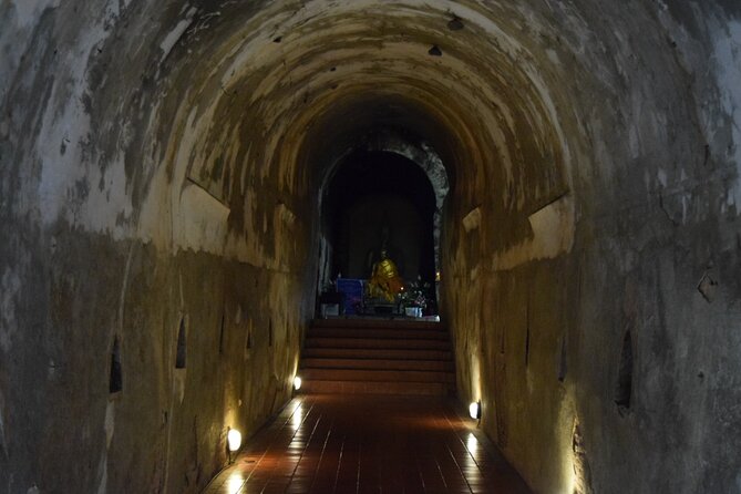 Half Day tour Suan Dok Temple, Umong temple & Doi Suthep Temple - FAQ