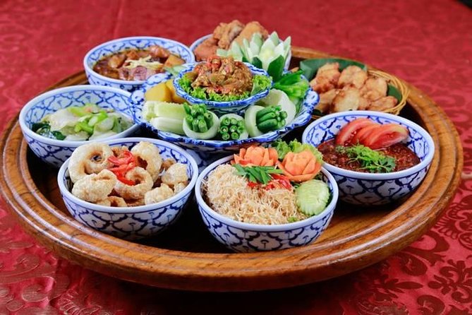 Traditional Khantoke Dinner and Show from Chiang Mai - Authenticity and Value